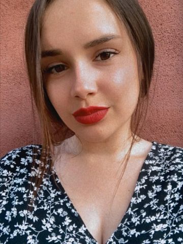 Алёна